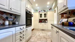 Kitchen- click for photo gallery